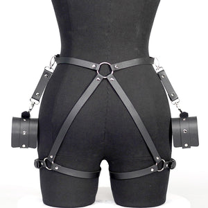Leg-Harness mit Handfesseln