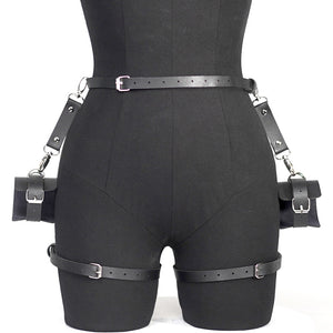 Leg-Harness mit Handfesseln